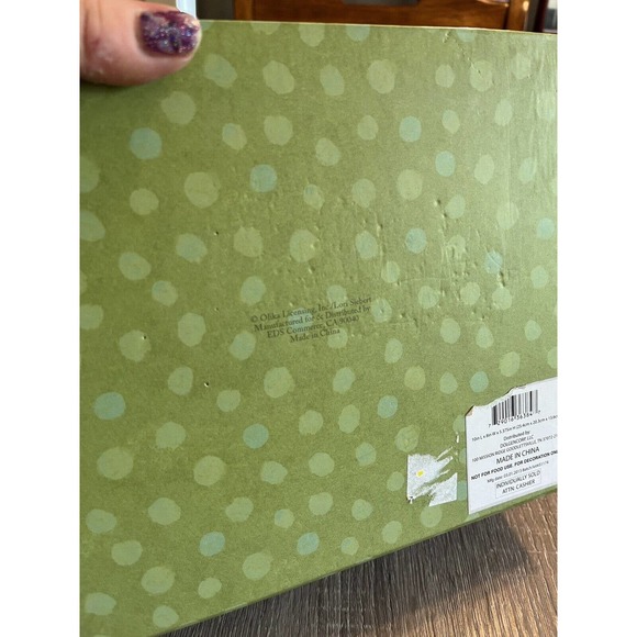 Lori Siebert Hook & Loop Close Storage Box Tulips & Butterflies Devote Logo - Picture 10 of 12